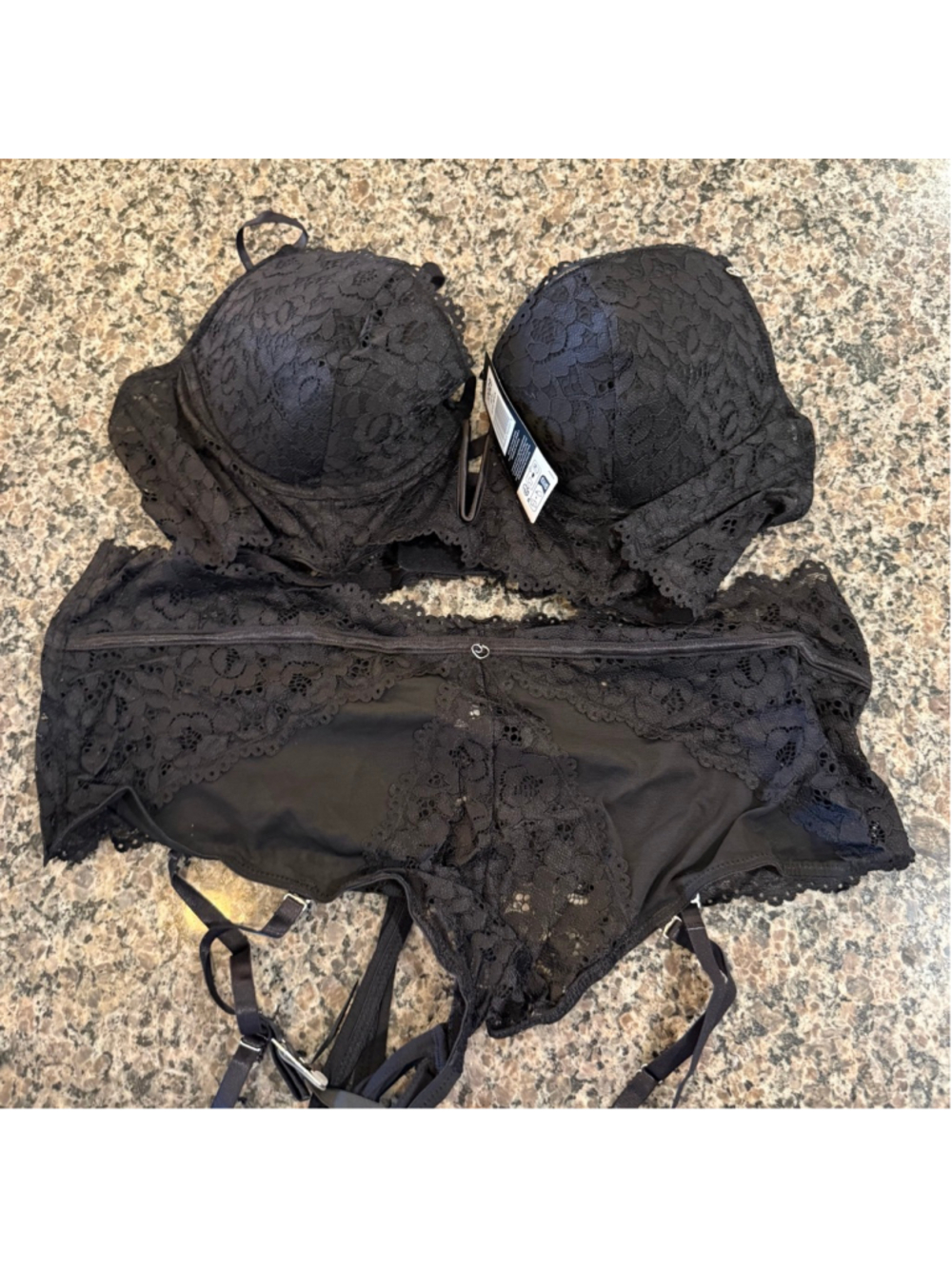 Women's Lovehoney Black Lace Bra Set 3X